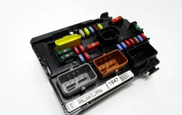 Citroen C3 BSM Control unit 9667199780
