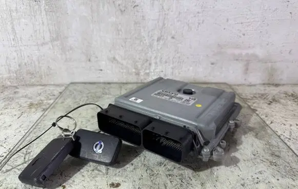 Volvo S80 Engine control unit/module 30743103 1039S13371 0281012765