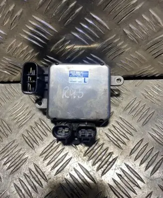Toyota Auris E180 Coolant fan relay 8925730080