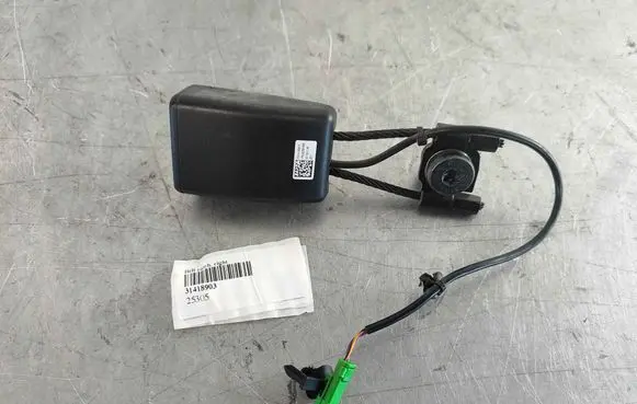 Volvo XC90 Front seatbelt buckle 31418903