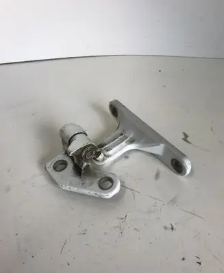 Mercedes-Benz Sprinter W907 W910 Front door upper hinge H910B1