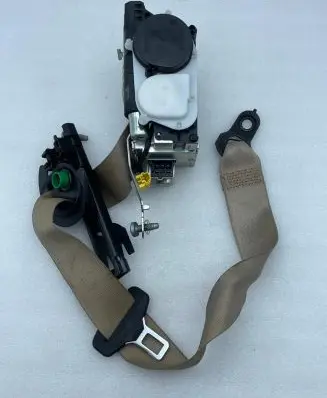 Mercedes-Benz GL X166 Front seatbelt A1668603686