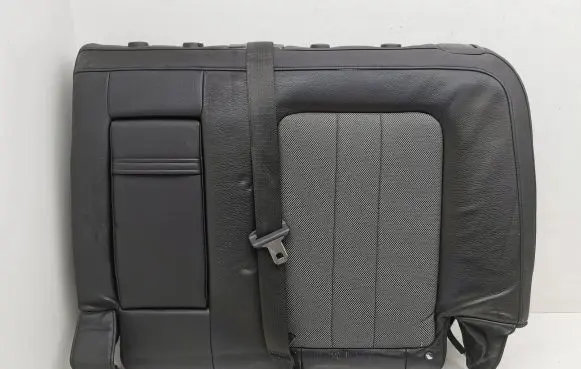Opel Antara Rear seat 