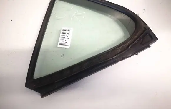 Lexus IS 220D-250-350 Rear side window 6818953030 68189-53030