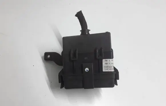 KIA Sorento Fuse module 912402P011