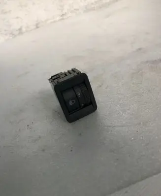Volkswagen Touran III Headlight level height control switch 5ta941333