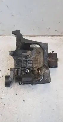 Opel Antara Fuel pump bracket 96440531