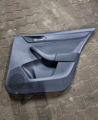 Seat Toledo IV (NH) Rear door card panel trim 6JA867024A 5JHSEC212E