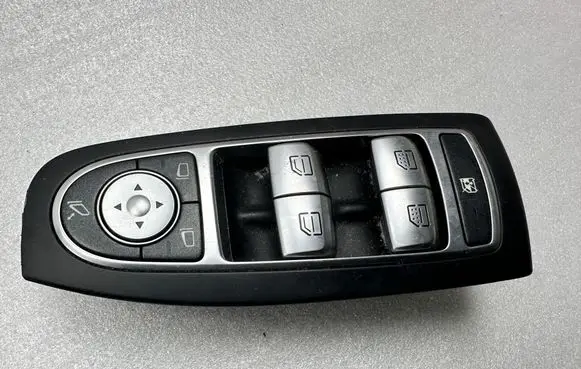 Mercedes-Benz S W222 Electric window control switch A2229052004