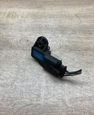 Opel Zafira B Air pressure sensor 0281002437