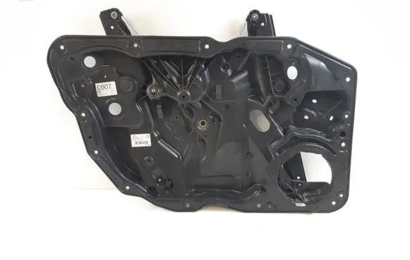 Volkswagen Touareg II Front window lifting mechanism without motor 7P6837755C