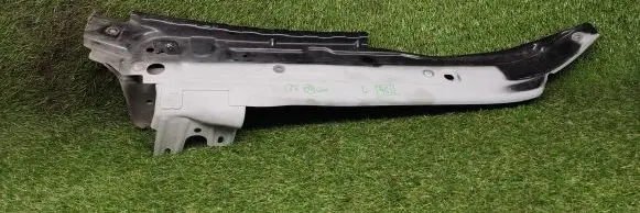 Audi Q7 4L Fender mounting bracket 4L0805157B 4L0805920 4L0805175