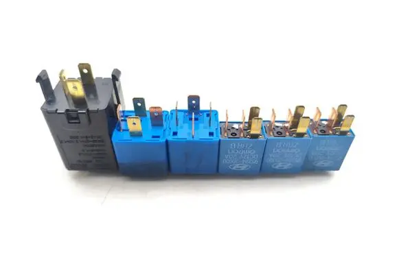 Hyundai Santa Fe Other relay 9555039000 952242D000 952303A400