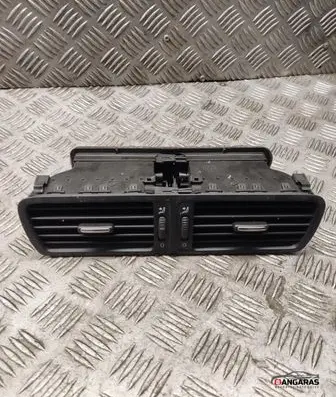 Volkswagen PASSAT B6 Dash center air vent grill 3c1819728e