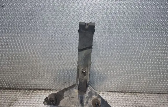 Volkswagen II LT Front bumper mounting bracket 2D0807136