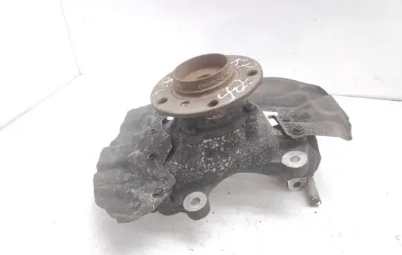 BMW 7 E65 E66 Front wheel hub spindle knuckle