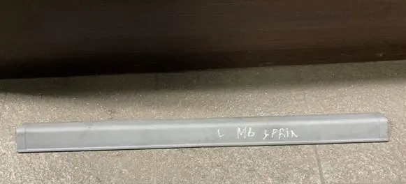 Mercedes-Benz Sprinter W901 W902 W903 W904 Other sill/pillar trim element A9016926802 9016926802
