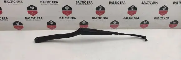 Mercedes-Benz E W212 Front wiper blade arm A2128201344