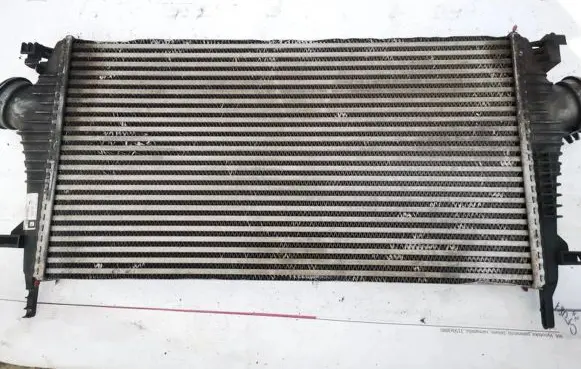 Opel Insignia A Intercooler radiator 13241751 p1831001