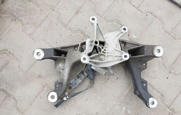 Audi A4 S4 B9 Gearbox mount 8W0399262AD