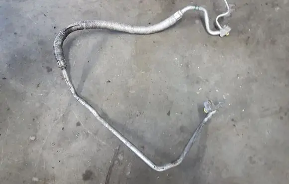 BMW X3 E83 Air conditioning (A/C) pipe/hose 3400419