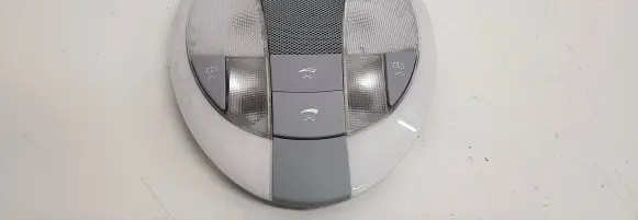 Mercedes-Benz E W211 Front seat light A2118202001 0005728640 2JM00825710
