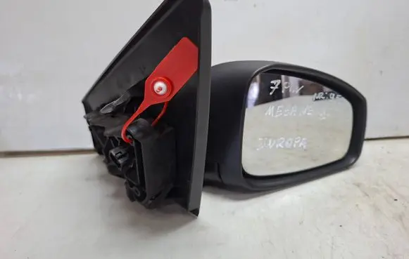 Renault Megane III Front door electric wing mirror S27647956