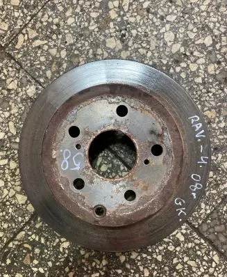 Toyota RAV 4 (XA30) Rear brake disc