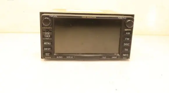 Toyota Avensis T250 Radio/GPS head unit trim 