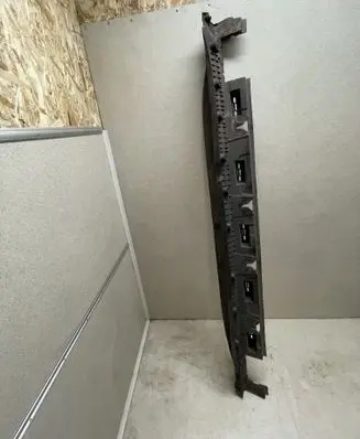 Mercedes-Benz ML W166 Sill A1666900210