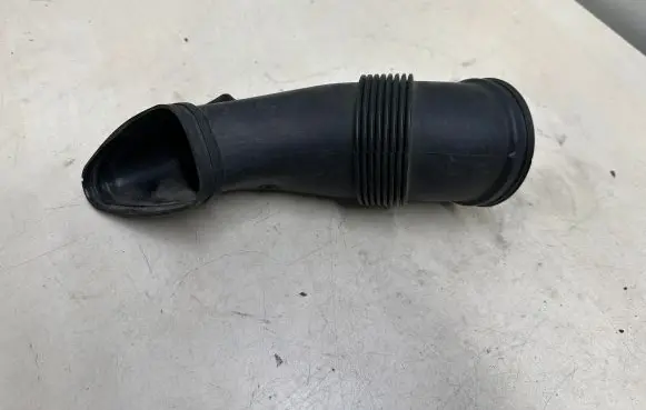 Audi A8 S8 D4 4H Air intake duct part 4H0129509C