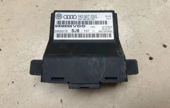 Volkswagen Touran I Gateway control module 1K0907530L 5WK50011B 1K0907951