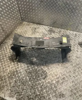 Mercedes-Benz B W245 Radiator support slam panel 1696201634 A1696201634