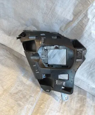 Peugeot 308 Front bumper mounting bracket 9837863980