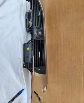 Audi A7 S7 4G Dash center air vent grill