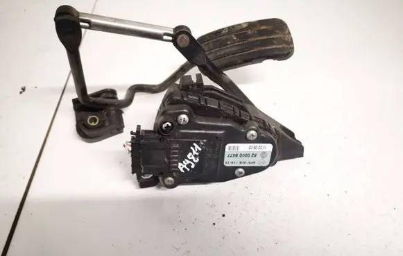 Renault Trafic II (X83) Accelerator throttle pedal 8200008477 6pv008119-15
