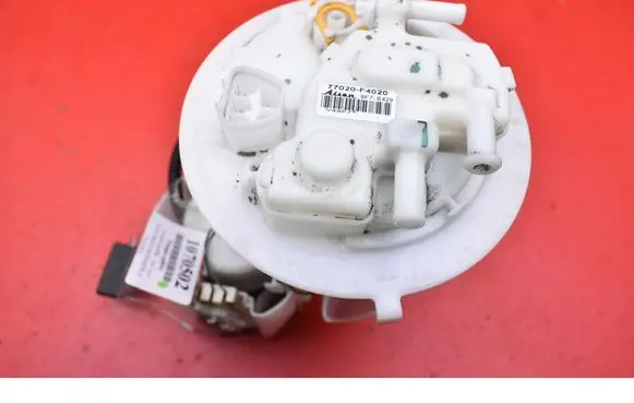 Toyota Corolla E10 In-tank fuel pump 77020F4020