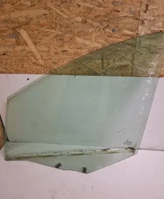Peugeot 308 Front door window glass four-door E000189 DOT39AS2M34