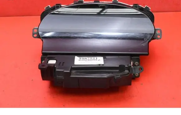 Toyota Yaris Verso Speedometer (instrument cluster) 8380052640