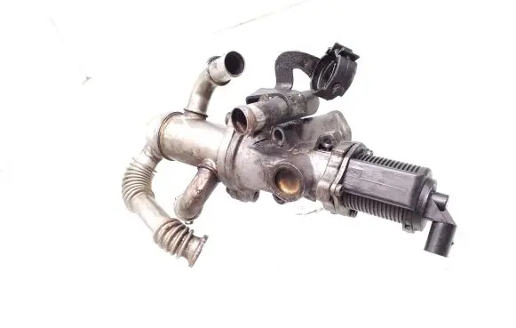 Opel Tigra B EGR valve cooler 55219498 55197846 500240070