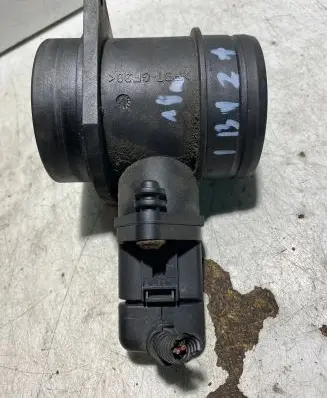 Seat Ibiza III (6L) Mass air flow meter 038906461B 0281002531