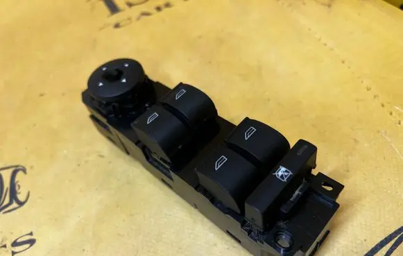 Ford Escape III Electric window control switch BM5T14A132AB