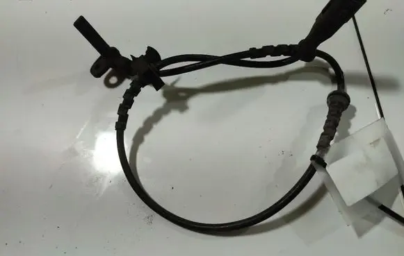 Renault Scenic III - Grand scenic III ABS brake wheel speed sensor 479109155R