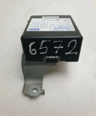 Toyota Corolla Verso E121 Door control unit/module 897410F010