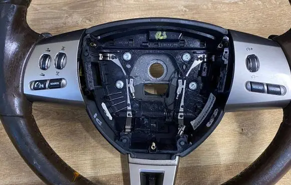Jaguar XF X250 Steering wheel 8X23ABAMS 23703720