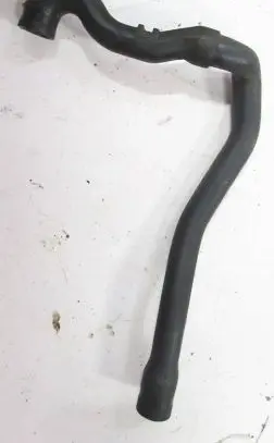 Volvo V70 Engine coolant pipe/hose