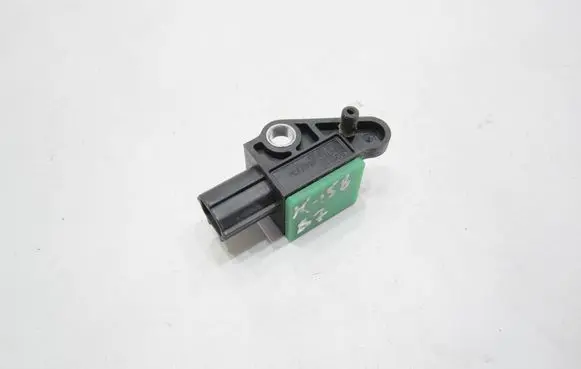 Volkswagen PASSAT B7 Airbag deployment crash/impact sensor 5N0959351B