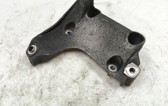 BMW 1 E81 E87 A/C compressor mount bracket 64557505980 24168110