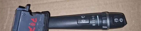 Volvo V70 Wiper control stalk 30739218