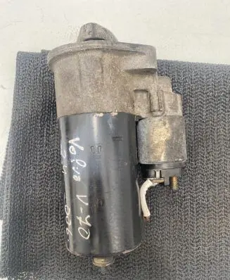 Volvo V70 Starter motor 0001109252 020091718582